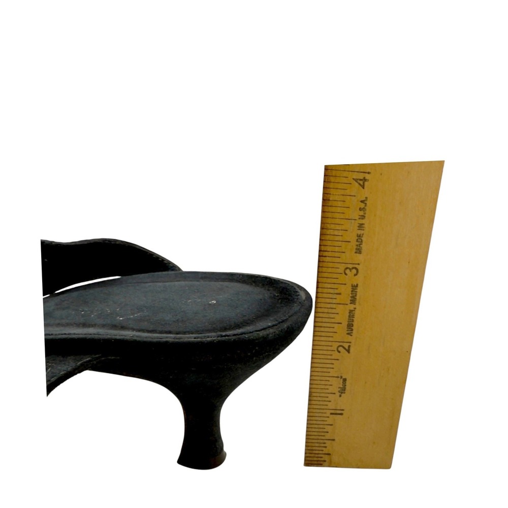 Donald J. Pliner Black Jeweled Thong Sandals - Picture 13 of 15
